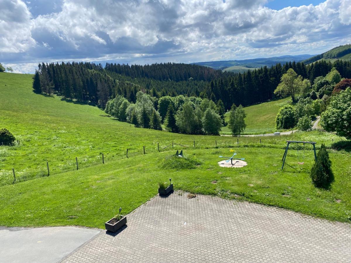 Berghotel Lenneplaetze Winterberg Exterior photo